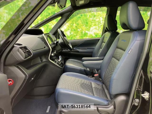 Nissan SERENA 2021-07 8225060-6