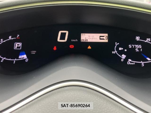 Nissan SERENA 2014-03 8225301-14