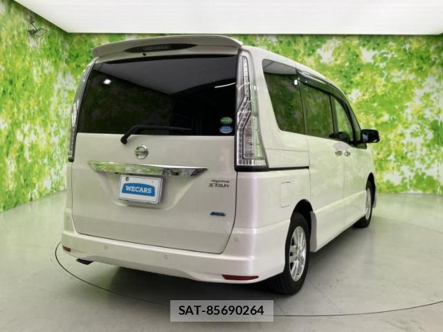 Nissan SERENA 2014-03 8225301-2