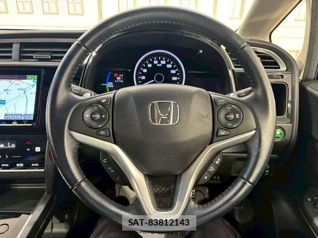 Honda SHUTTLE 2019-06 8216901-2