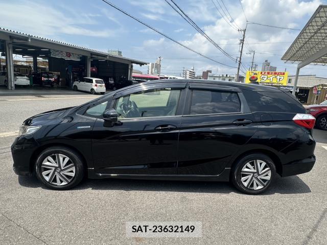 Honda SHUTTLE 2015-12 8217318-11