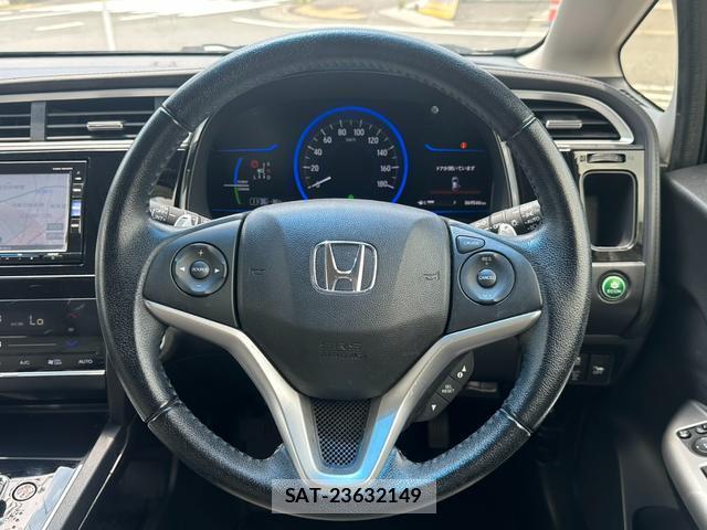 Honda SHUTTLE 2015-12 8217318-17