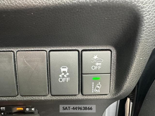 Honda SHUTTLE 2019-05 8220586-5