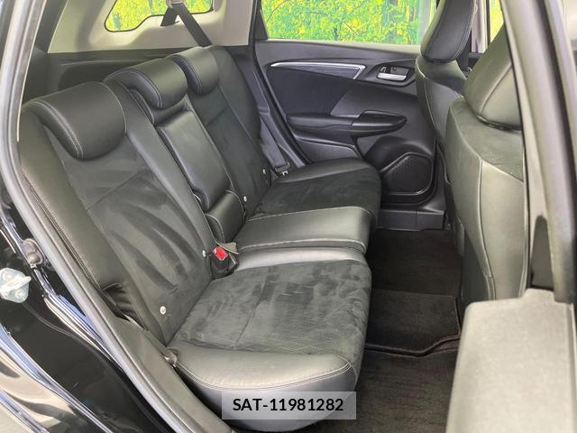 Honda SHUTTLE 2017-11 8221372-9