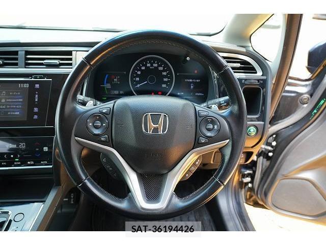 Honda SHUTTLE 2018-11 8223260-3