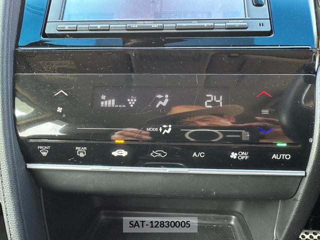 Honda SHUTTLE 2017-03 8224658-11