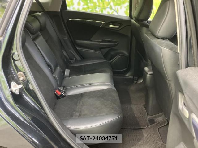 Honda SHUTTLE 2016-07 8225378-4