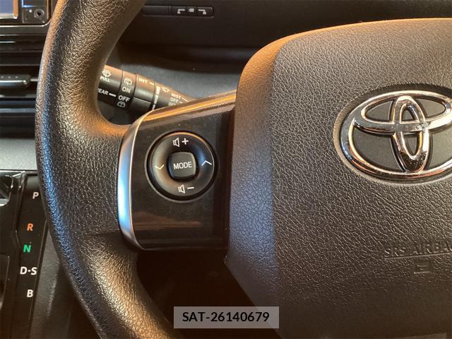 Toyota SIENTA 2019-12 8216212-16