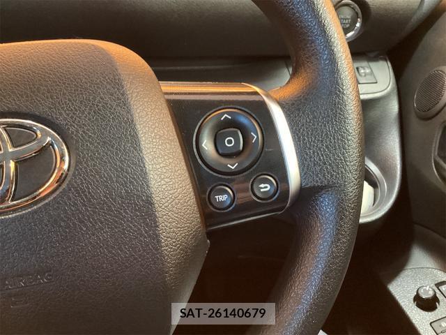 Toyota SIENTA 2019-12 8216212-17