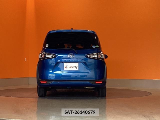 Toyota SIENTA 2019-12 8216212-7