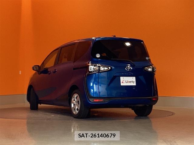 Toyota SIENTA 2019-12 8216212-8