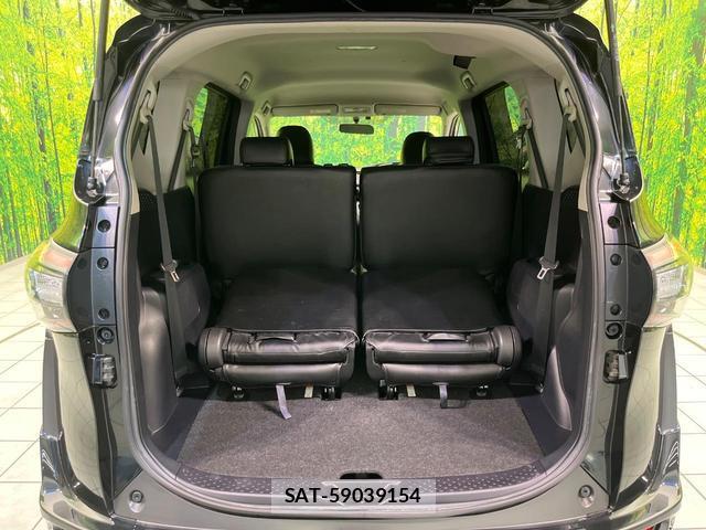 Toyota SIENTA 2016-04 8216594-11