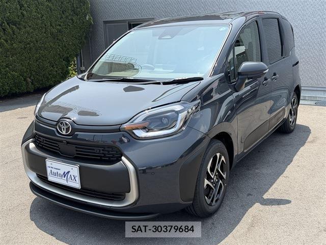 Toyota SIENTA 2026-06 8216780-2