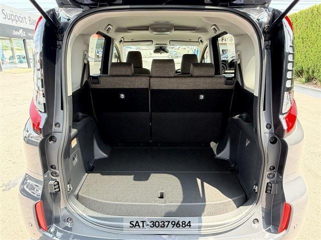 Toyota SIENTA 2026-06 8216780-9