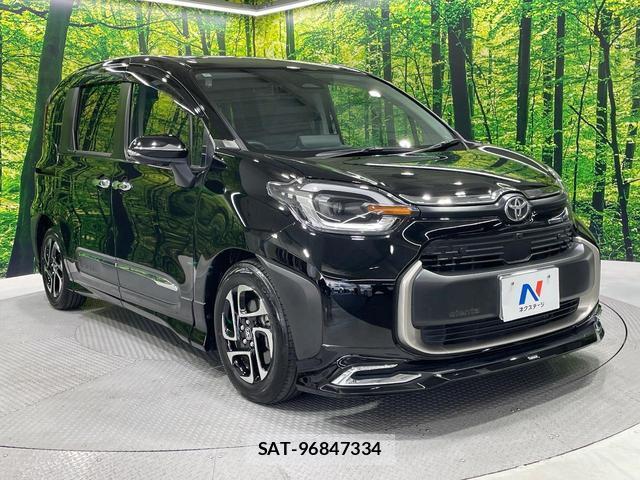 Toyota SIENTA 2022-10 8216854-16
