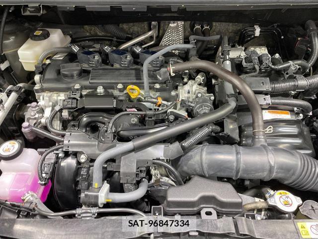 Toyota SIENTA 2022-10 8216854-17