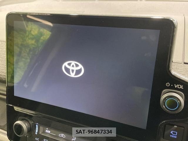 Toyota SIENTA 2022-10 8216854-6