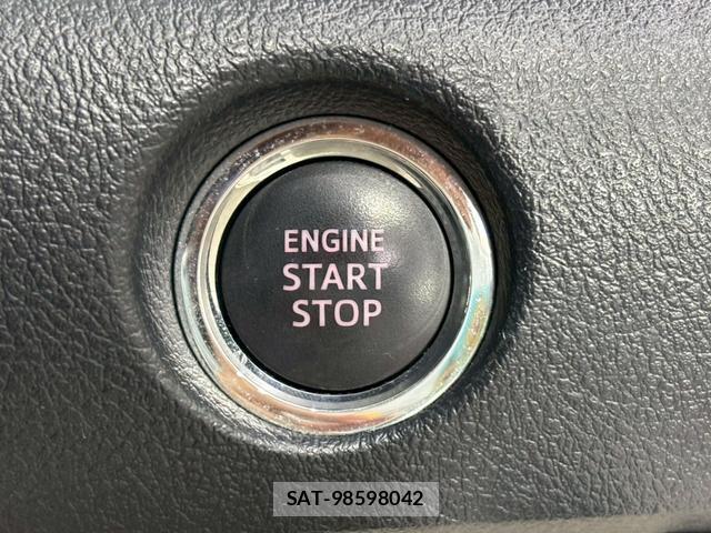 Toyota SIENTA 2018-09 8216906-8