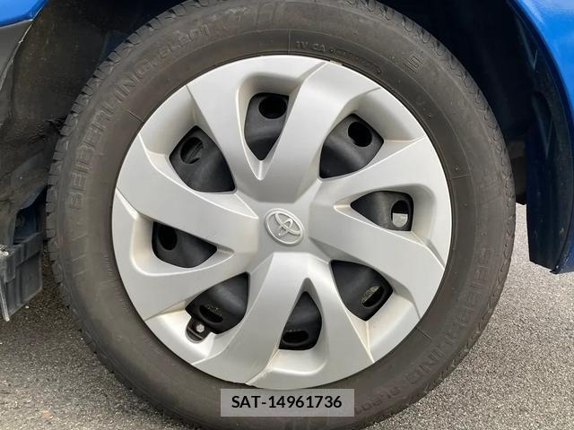 Toyota SIENTA 2017-10 8216955-12