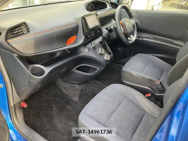 Toyota SIENTA 2017-10 8216955-18