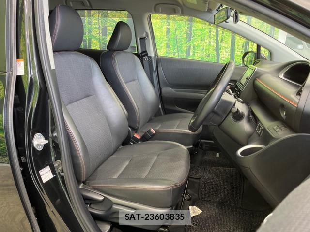 Toyota SIENTA 2017-12 8217185-7