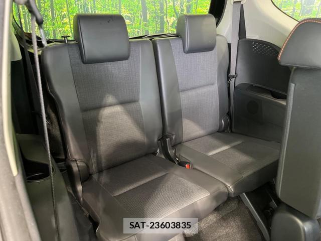 Toyota SIENTA 2017-12 8217185-9