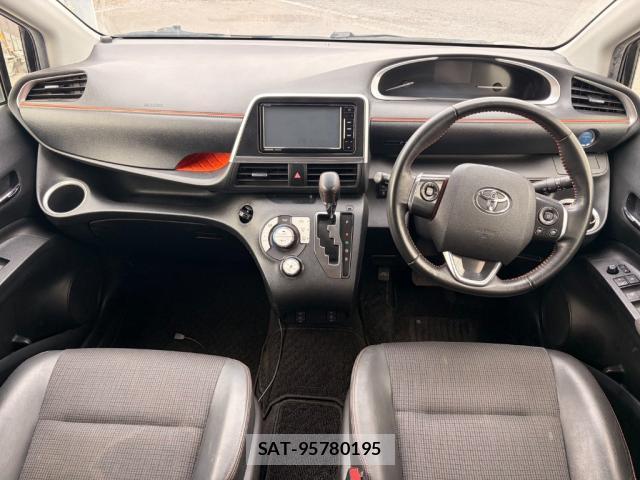 Toyota SIENTA 2018-07 8217747-2