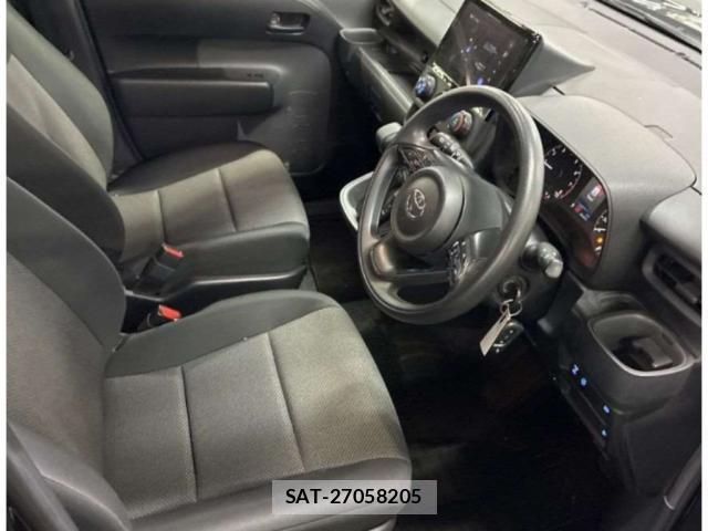 Toyota SIENTA 2023-07 8217830-2