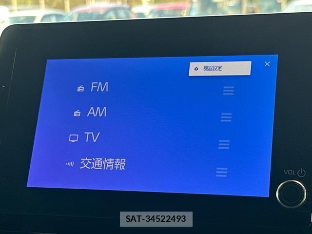 Toyota SIENTA 2024-02 8218411-3