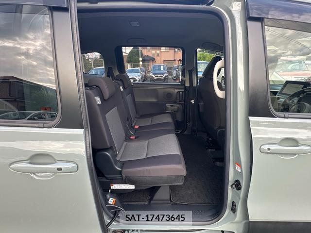 Toyota SIENTA 2023-07 8218416-12