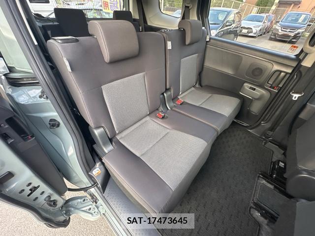 Toyota SIENTA 2023-07 8218416-14