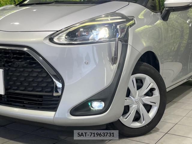 Toyota SIENTA 2019-07 8218718-11