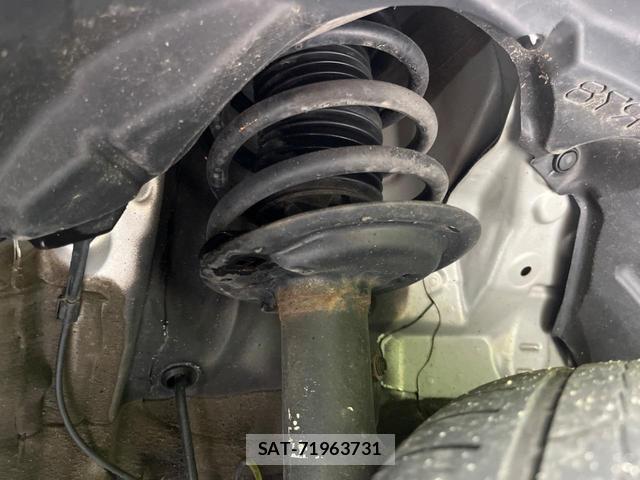 Toyota SIENTA 2019-07 8218718-19