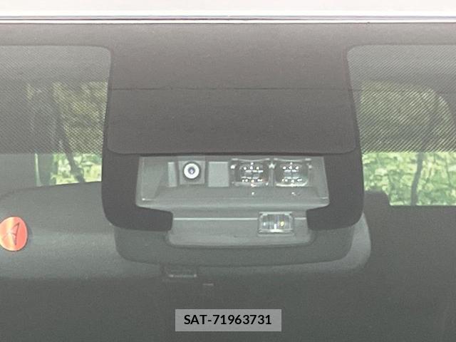 Toyota SIENTA 2019-07 8218718-5