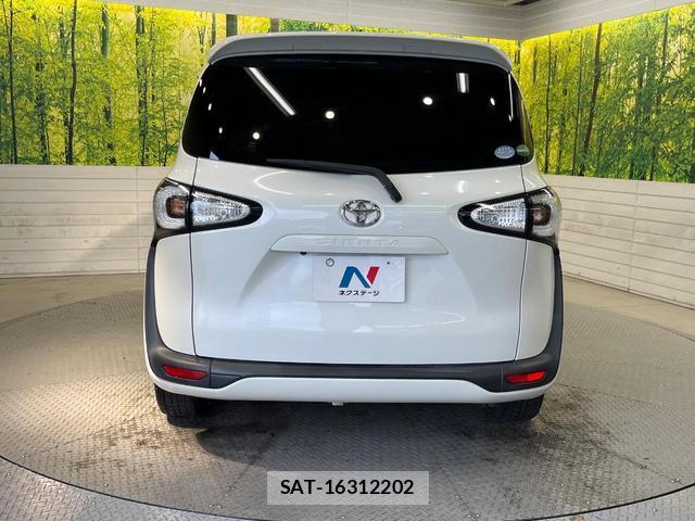 Toyota SIENTA 2016-10 8219200-15