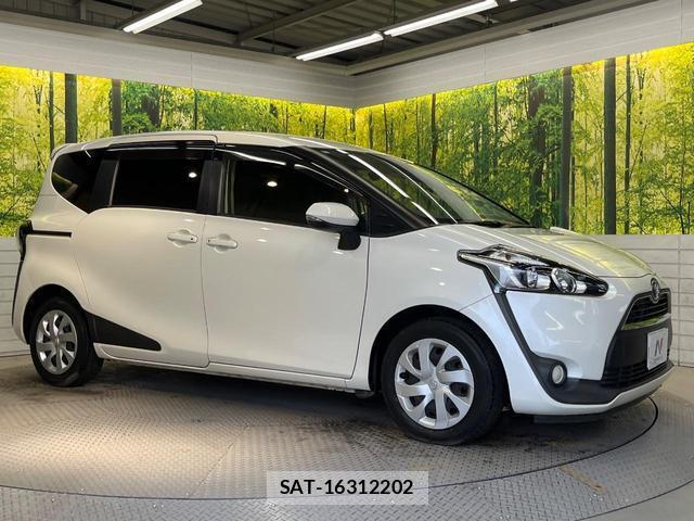 Toyota SIENTA 2016-10 8219200-16