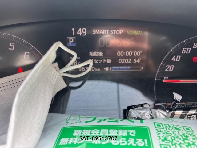 Toyota SIENTA 2016-07 8219945-17