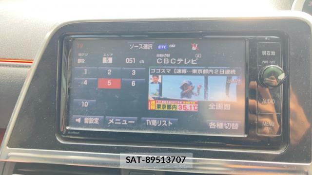 Toyota SIENTA 2016-07 8219945-19