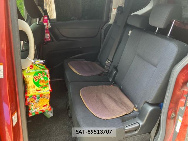 Toyota SIENTA 2016-07 8219945-9