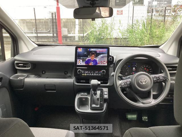 Toyota SIENTA 2024-05 8220155-11