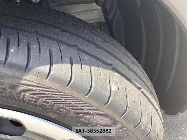 Toyota SIENTA 2025-04 8220158-13