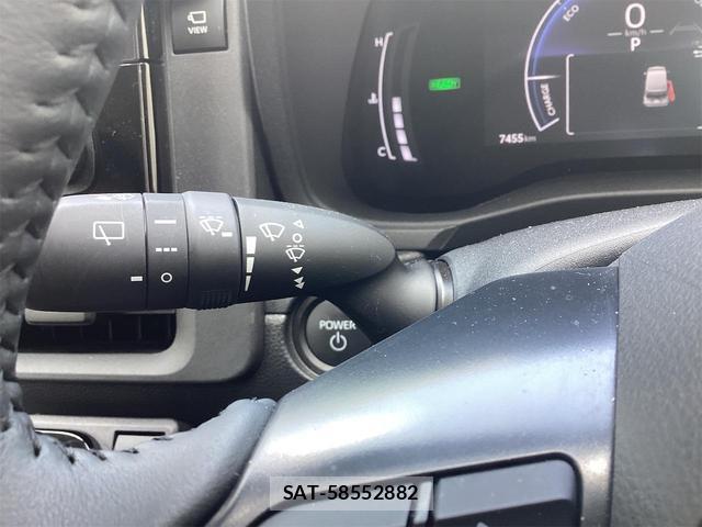 Toyota SIENTA 2025-04 8220158-18