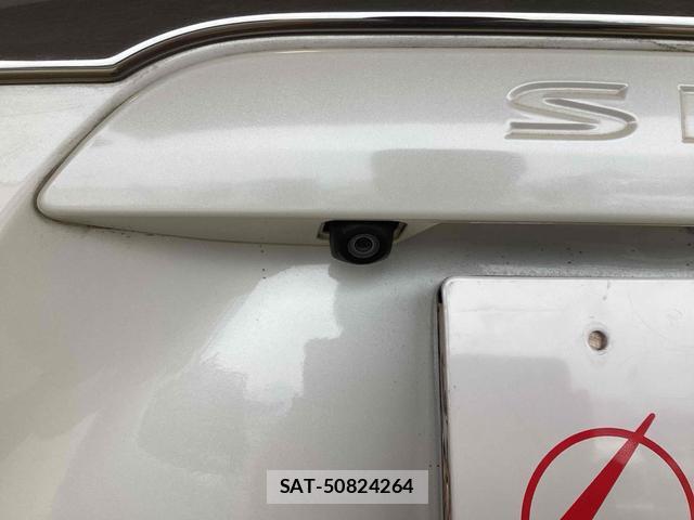 Toyota SIENTA 2016-08 8220257-17