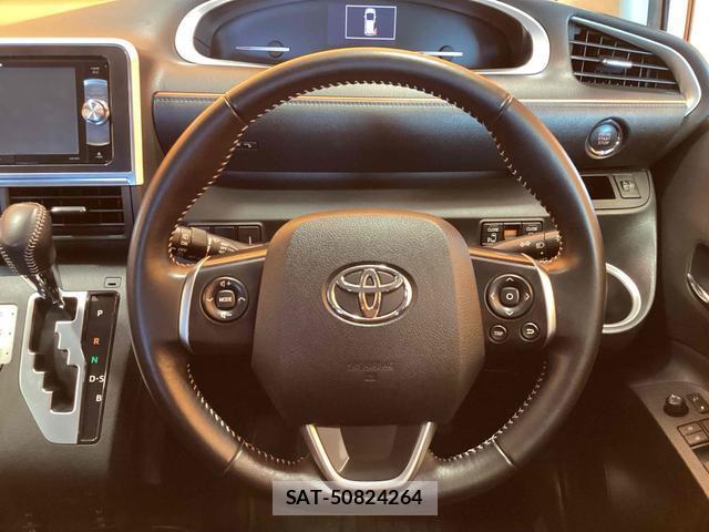 Toyota SIENTA 2016-08 8220257-2