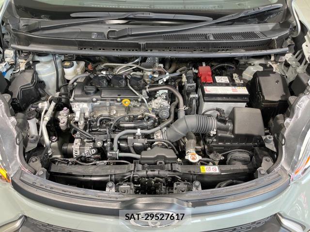 Toyota SIENTA 2023-12 8220330-18