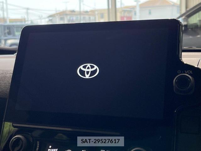 Toyota SIENTA 2023-12 8220330-2