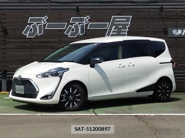 Toyota SIENTA 2022-03 8220522-0