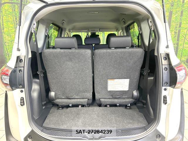 Toyota SIENTA 2020-03 8220564-11