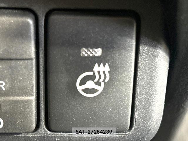 Toyota SIENTA 2020-03 8220564-4