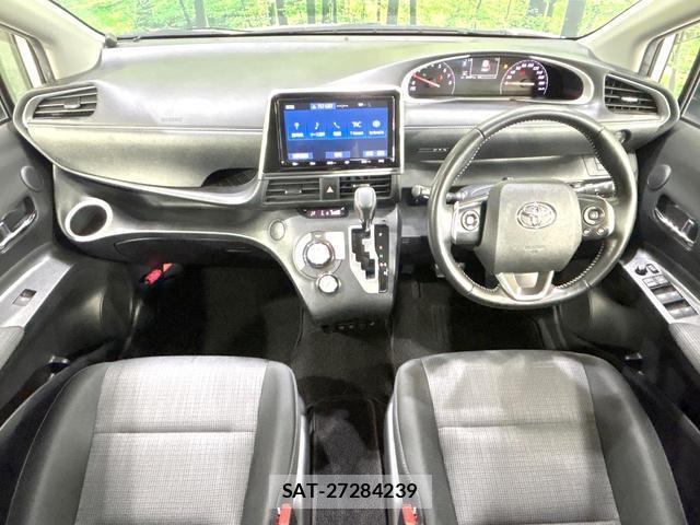 Toyota SIENTA 2020-03 8220564-6